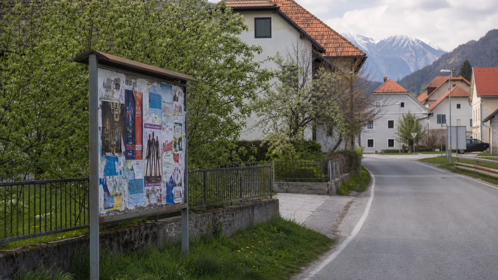 Plakatno mesto v kraju Begunje