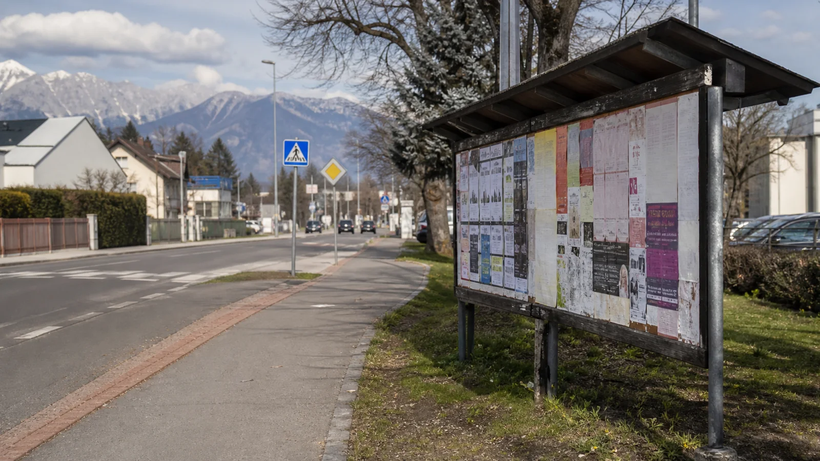 Plakatno mesto v kraju Lesce
